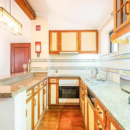 Vila Holiday Home In Albufeira With Private Pool