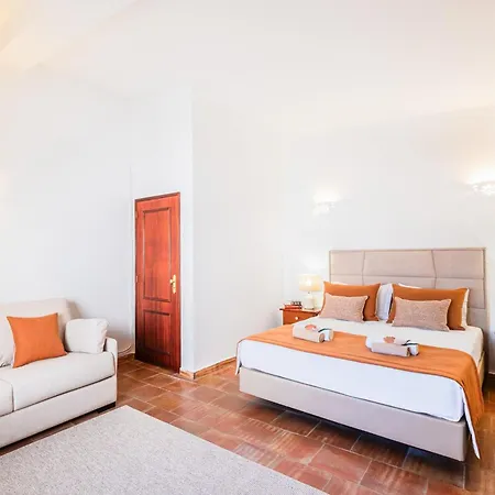 Holiday Home In Albufeira With Private Pool Vila *
