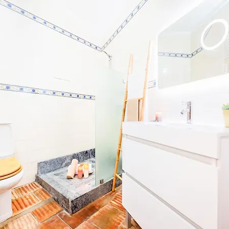 Holiday Home In Albufeira With Private Pool Albufeira