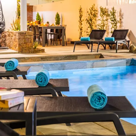 Holiday Home In Albufeira With Private Pool * Albufeira