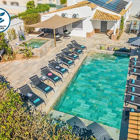 Vila Holiday Home In Albufeira With Private Pool